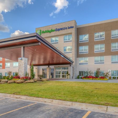 Holiday Inn Express & Suites Tulsa Midtown By Ihg Ngoại thất bức ảnh