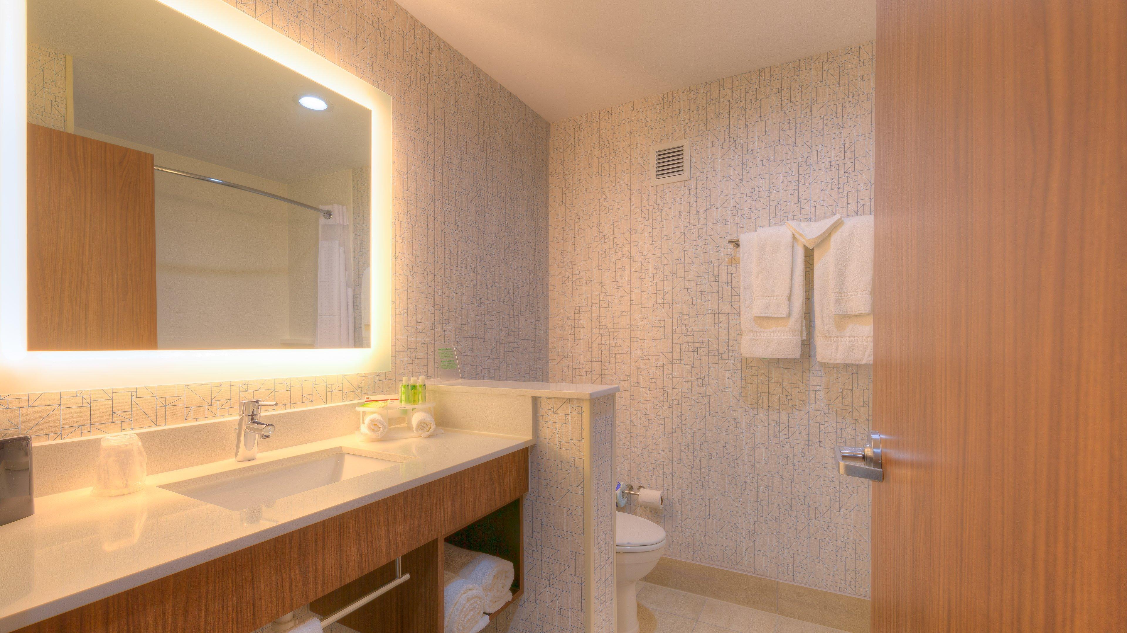 Holiday Inn Express & Suites Tulsa Midtown By Ihg Ngoại thất bức ảnh