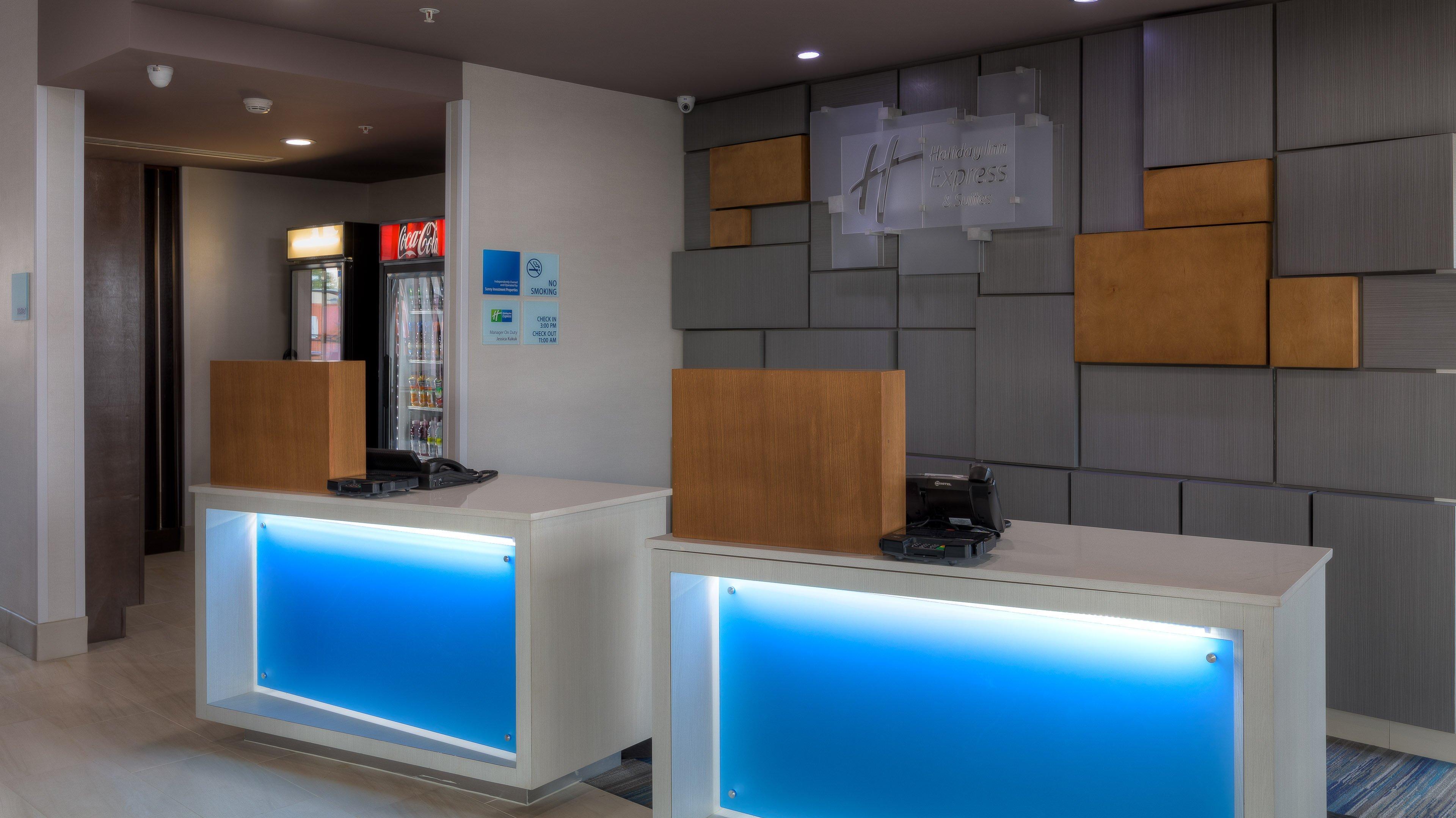 Holiday Inn Express & Suites Tulsa Midtown By Ihg Ngoại thất bức ảnh